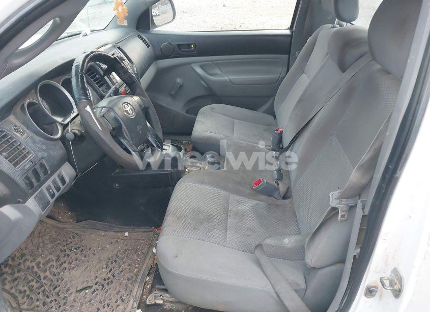 Photo 22 of 2013 Toyota Tacoma (VIN 5TFNX4CN7DX018962)