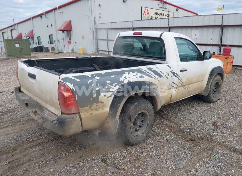 Photo 4 of 2013 Toyota Tacoma (VIN 5TFNX4CN7DX018962)