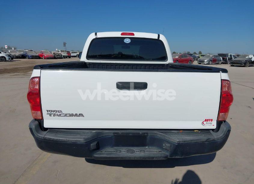 Photo 16 of 2013 Toyota Tacoma (VIN 5TFNX4CN7DX029962)