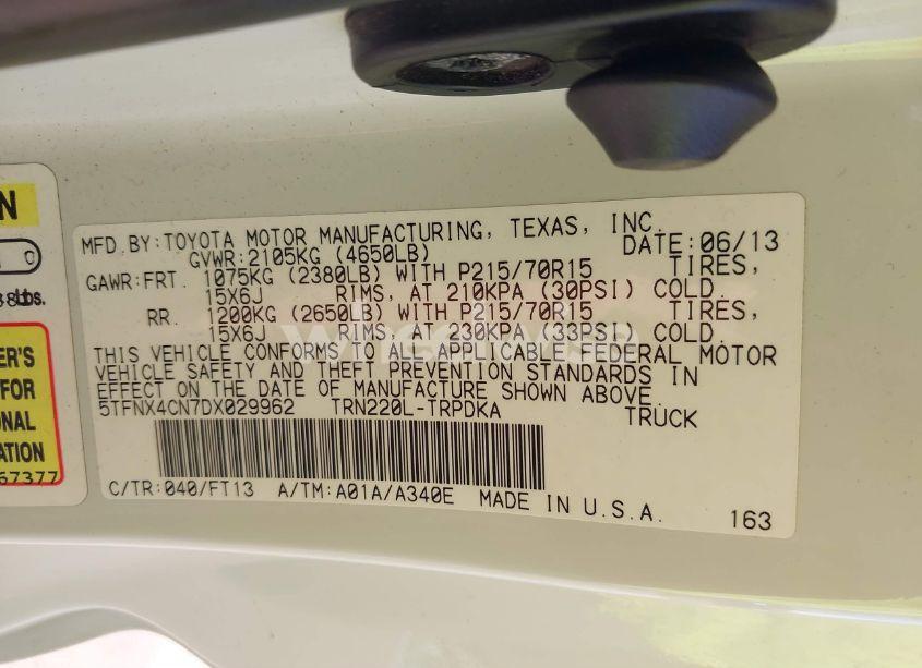 Photo 9 of 2013 Toyota Tacoma (VIN 5TFNX4CN7DX029962)