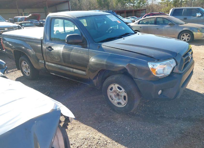 2014 Toyota Tacoma (VIN 5TFNX4CN7EX032992) main photo