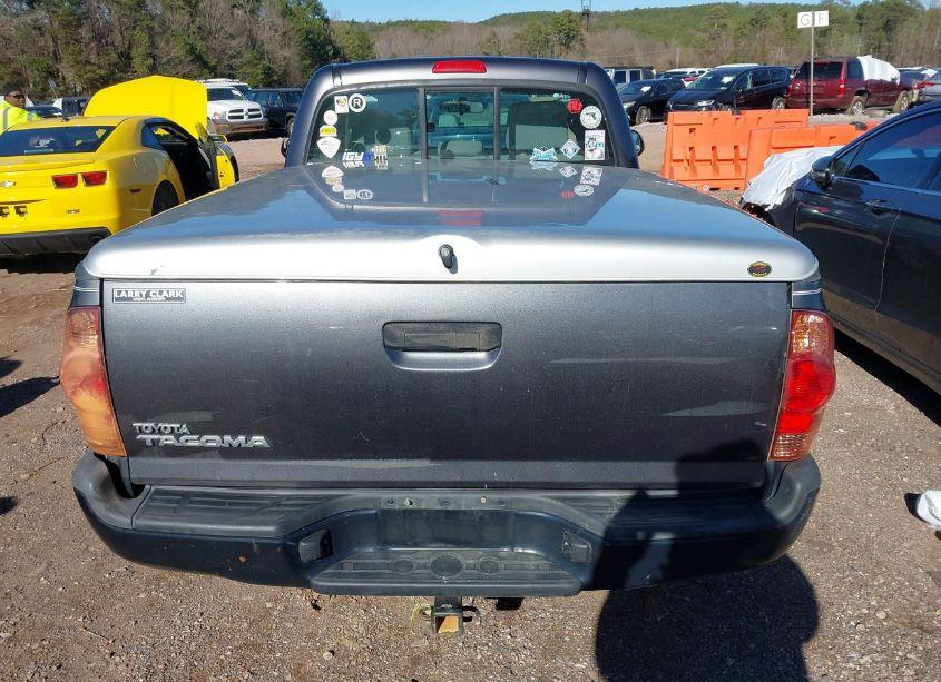 Photo 16 of 2014 Toyota Tacoma (VIN 5TFNX4CN7EX032992)
