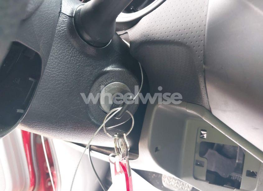Photo 11 of 2014 Toyota Tacoma (VIN 5TFNX4CN7EX042373)