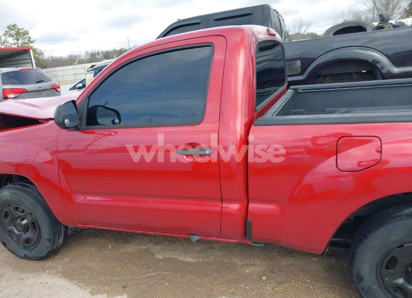 Photo 15 of 2014 Toyota Tacoma (VIN 5TFNX4CN7EX042373)