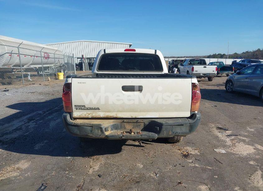 Photo 17 of 2014 Toyota Tacoma (VIN 5TFNX4CN8EX034296)