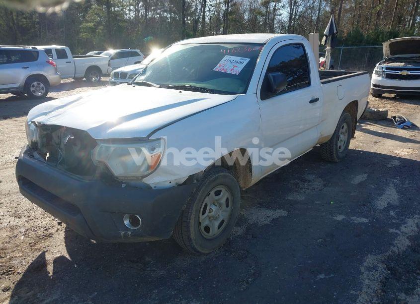 Photo 2 of 2014 Toyota Tacoma (VIN 5TFNX4CN8EX034296)