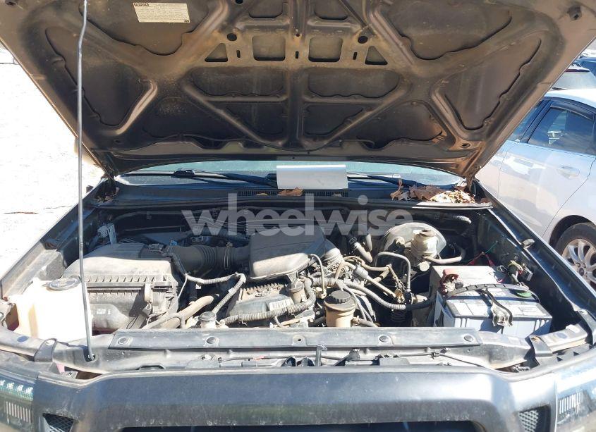 Photo 10 of 2011 Toyota Tacoma (VIN 5TFNX4CN9BX001688)