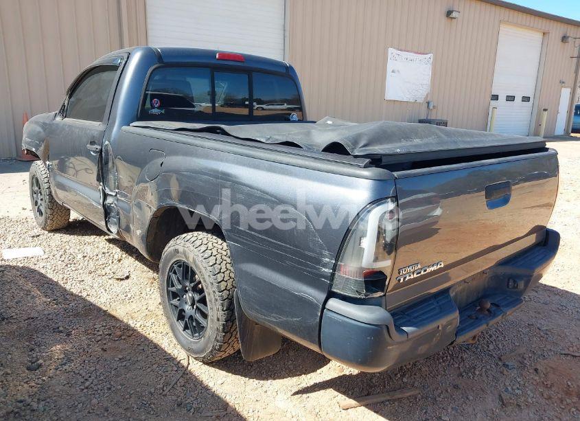 Photo 3 of 2011 Toyota Tacoma (VIN 5TFNX4CN9BX001688)