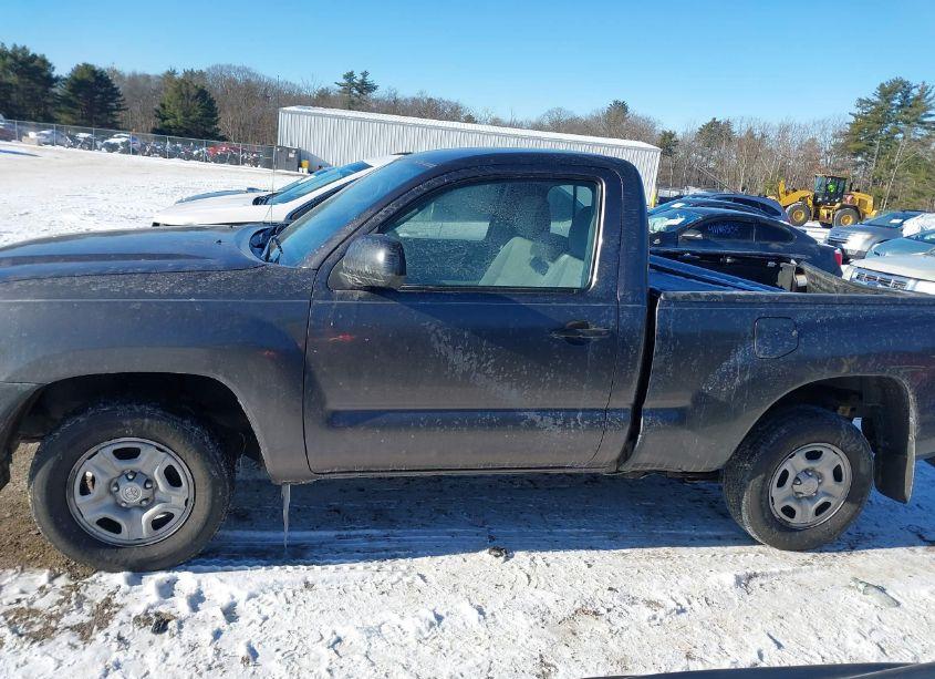 Photo 14 of 2013 Toyota Tacoma (VIN 5TFNX4CN9DX018557)