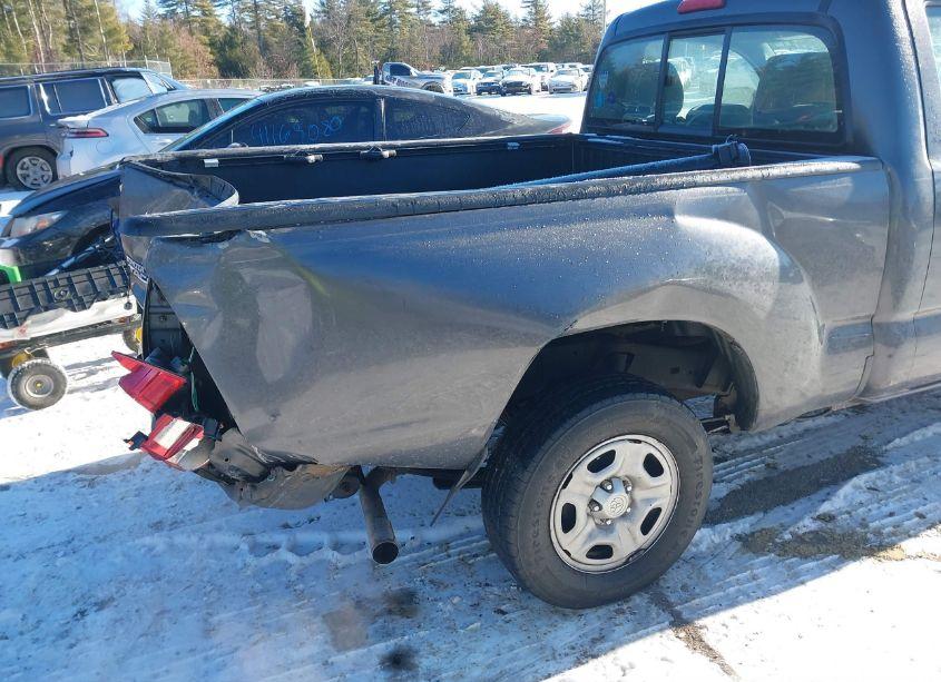 Photo 17 of 2013 Toyota Tacoma (VIN 5TFNX4CN9DX018557)