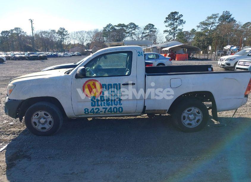 Photo 14 of 2014 Toyota Tacoma (VIN 5TFNX4CN9EX038101)