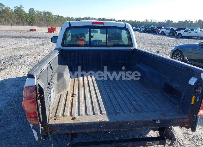 Photo 16 of 2014 Toyota Tacoma (VIN 5TFNX4CN9EX038101)