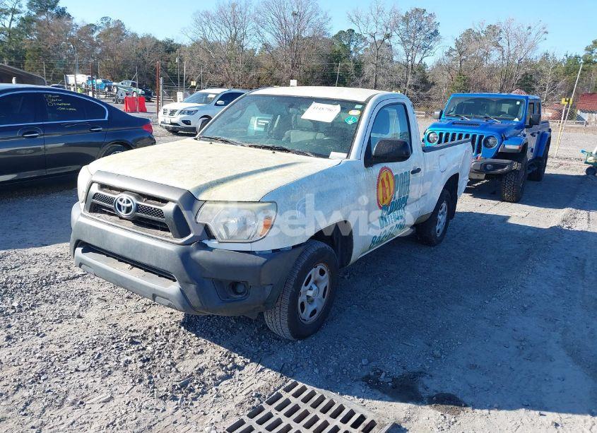 Photo 2 of 2014 Toyota Tacoma (VIN 5TFNX4CN9EX038101)