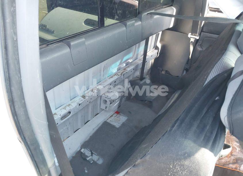 Photo 8 of 2011 Toyota Tacoma (VIN 5TFNX4CNXBX006754)