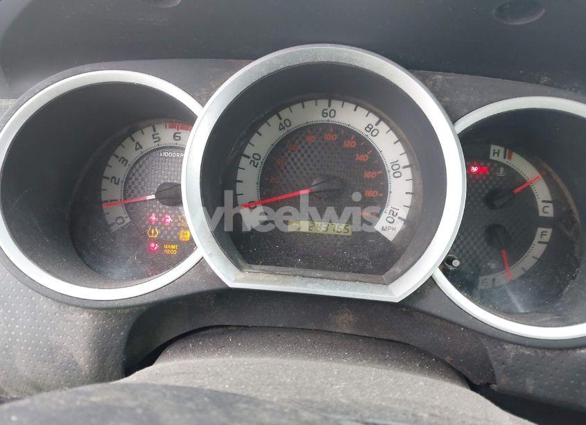 Photo 7 of 2011 Toyota Tacoma (VIN 5TFNX4CNXBX007760)