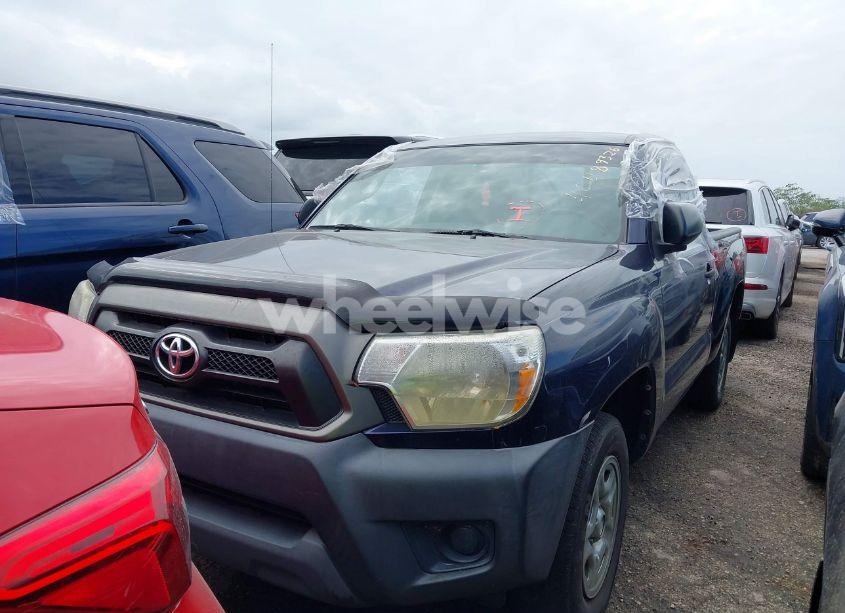 Photo 2 of 2012 Toyota Tacoma (VIN 5TFNX4CNXCX015018)