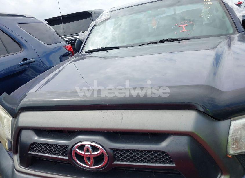 Photo 6 of 2012 Toyota Tacoma (VIN 5TFNX4CNXCX015018)