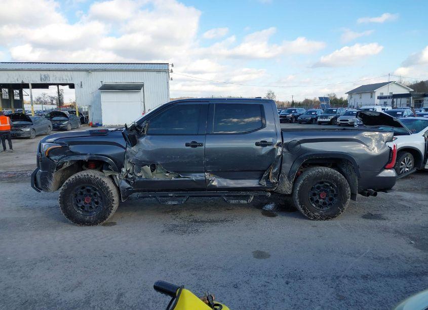 Photo 15 of 2023 Toyota Tundra HYBRID TRD PRO (VIN 5TFPC5DB0PX035766)