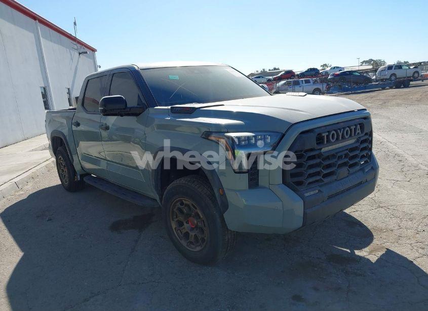 2022 Toyota Tundra HYBRID TRD PRO (VIN 5TFPC5DB3NX006596) main photo