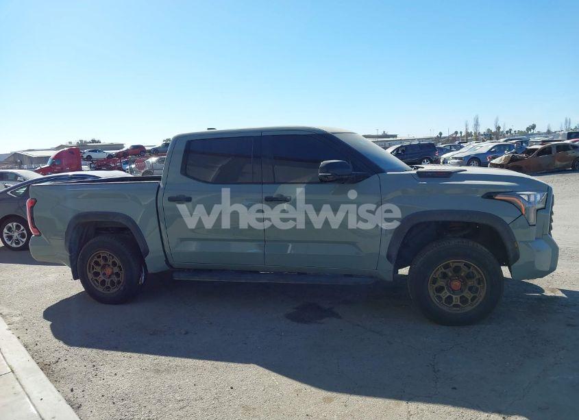 Photo 13 of 2022 Toyota Tundra HYBRID TRD PRO (VIN 5TFPC5DB3NX006596)