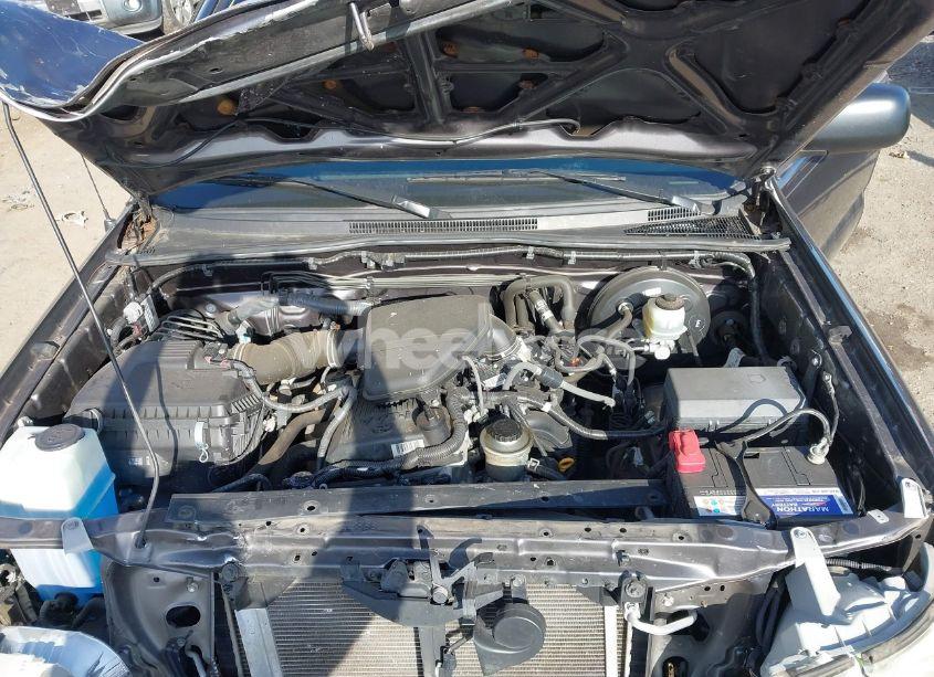 Photo 10 of 2011 Toyota Tacoma (VIN 5TFPX4EN0BX005358)