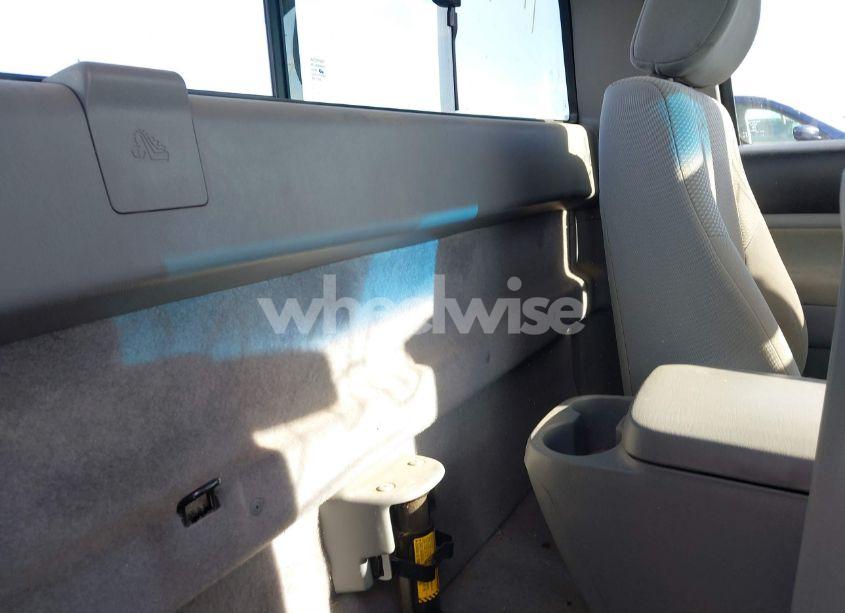 Photo 8 of 2011 Toyota Tacoma (VIN 5TFPX4EN0BX005358)