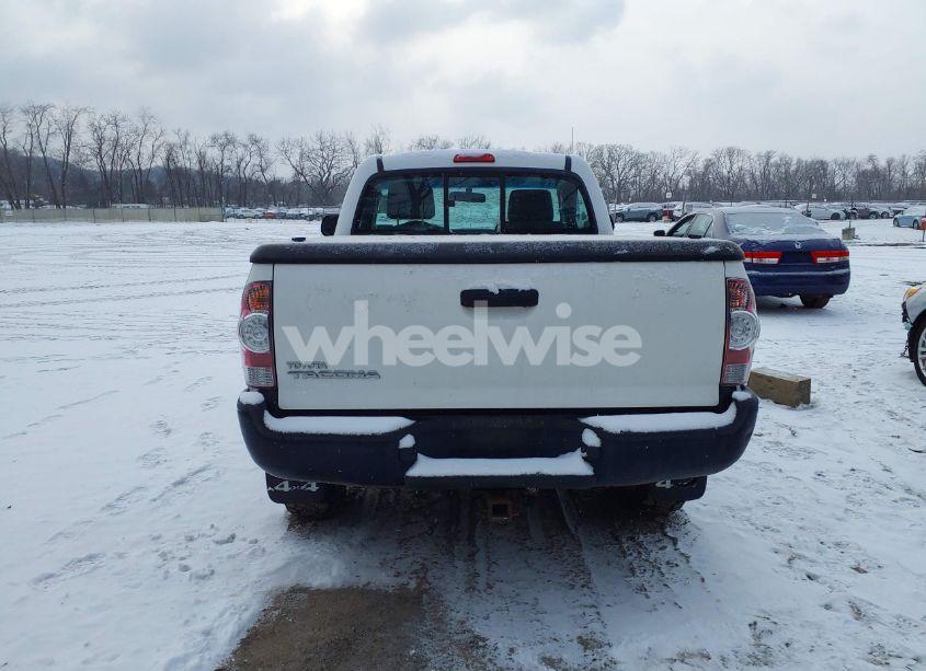 Photo 17 of 2011 Toyota Tacoma (VIN 5TFPX4EN1BX005305)