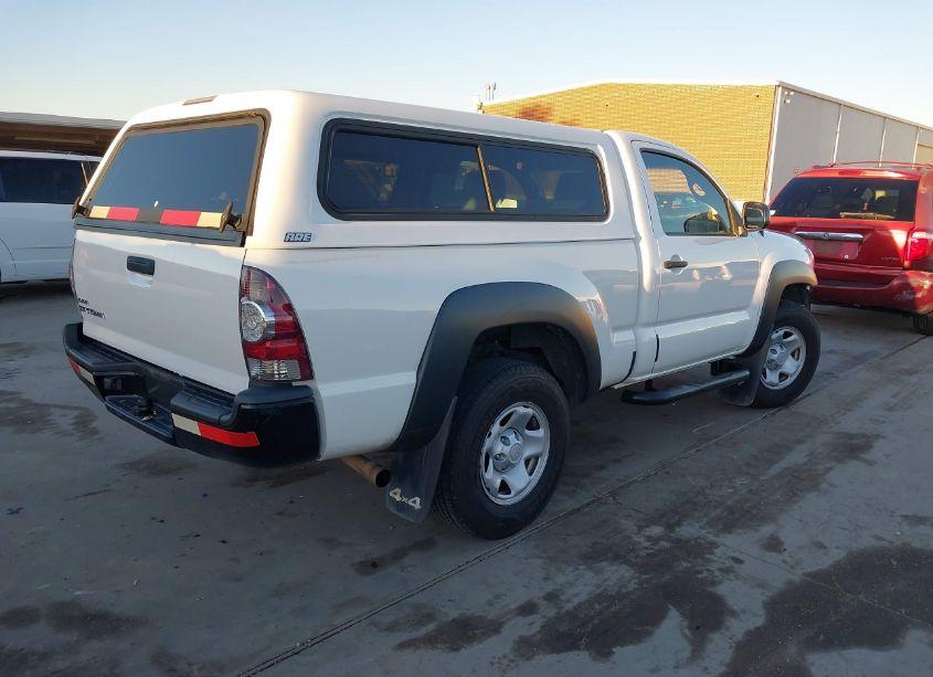Photo 4 of 2011 Toyota Tacoma (VIN 5TFPX4EN6BX004103)