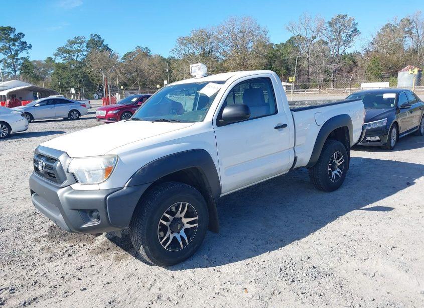 Photo 2 of 2013 Toyota Tacoma (VIN 5TFPX4EN8DX014537)