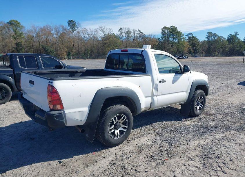 Photo 4 of 2013 Toyota Tacoma (VIN 5TFPX4EN8DX014537)