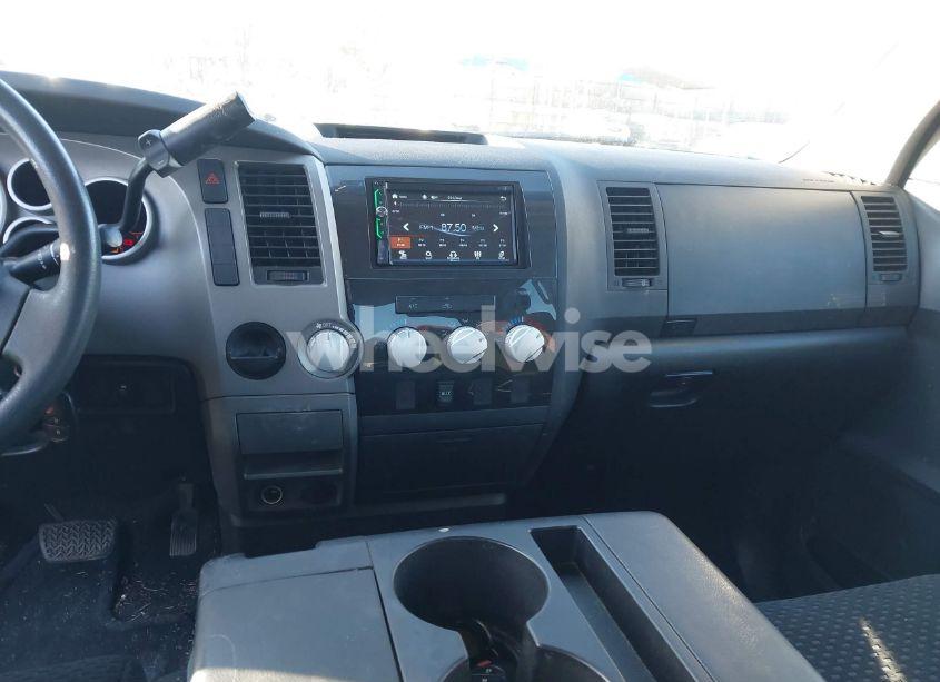 Photo 22 of 2010 Toyota Tundra GRADE 4.6L V8 (VIN 5TFRM5F10AX006754)