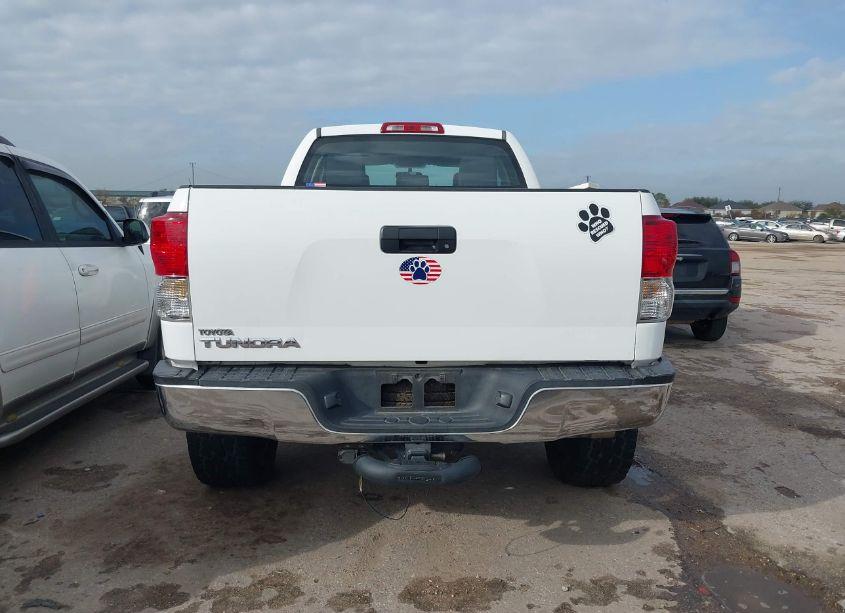 Photo 16 of 2011 Toyota Tundra GRADE 4.6L V8 (VIN 5TFRM5F10BX025225)