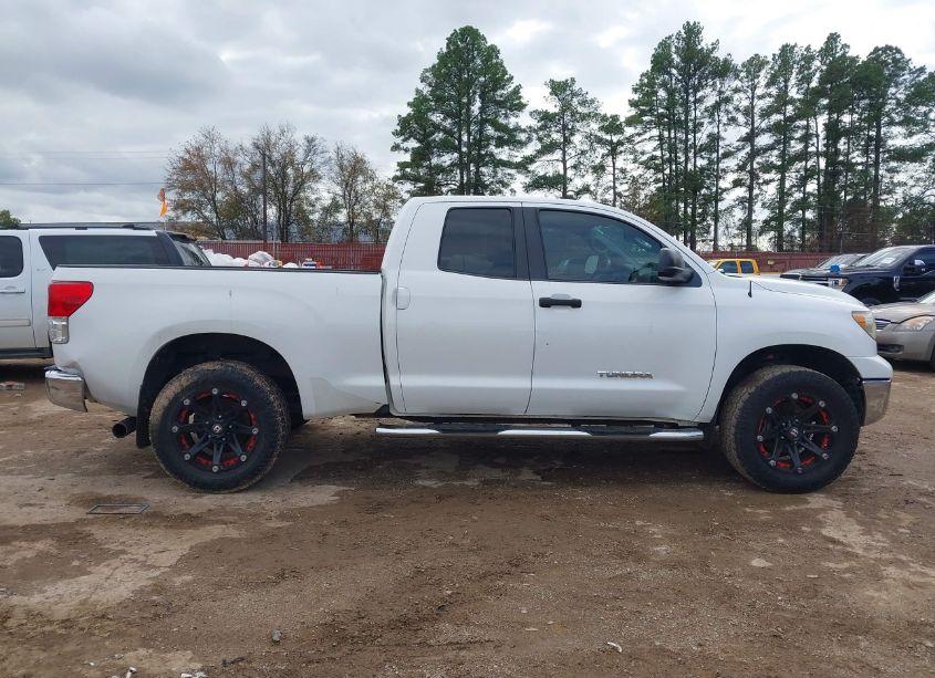 Photo 13 of 2013 Toyota Tundra GRADE 4.6L V8 (VIN 5TFRM5F10DX063055)