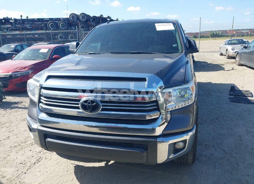 Photo 12 of 2017 Toyota Tundra SR5 4.6L V8 (VIN 5TFRM5F10HX121218)