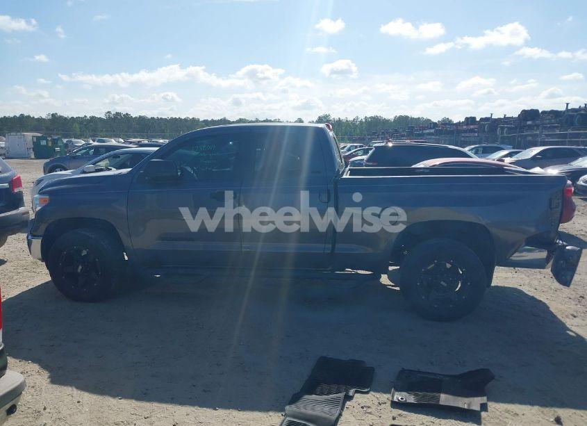 Photo 14 of 2017 Toyota Tundra SR5 4.6L V8 (VIN 5TFRM5F10HX121218)