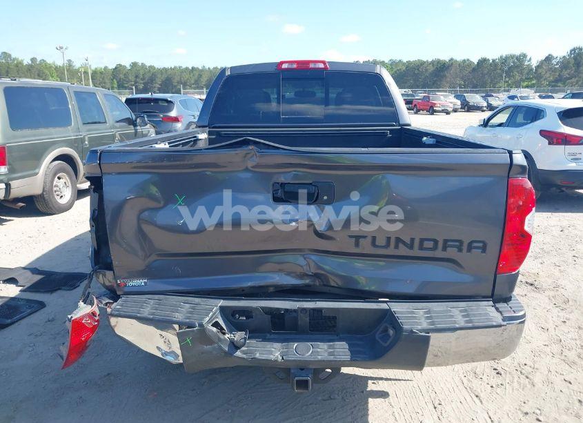 Photo 16 of 2017 Toyota Tundra SR5 4.6L V8 (VIN 5TFRM5F10HX121218)