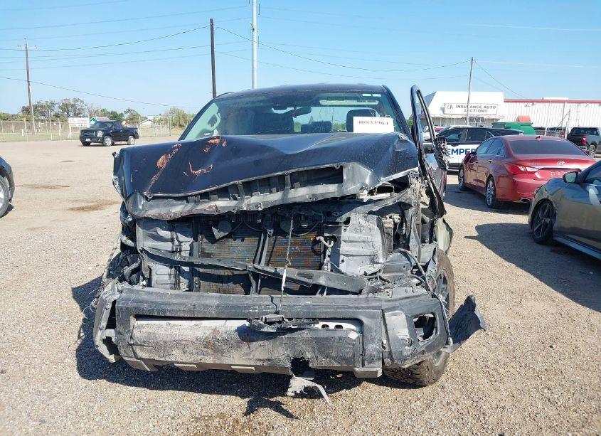 Photo 12 of 2019 Toyota Tundra SR 4.6L V8 (VIN 5TFRM5F10KX143467)