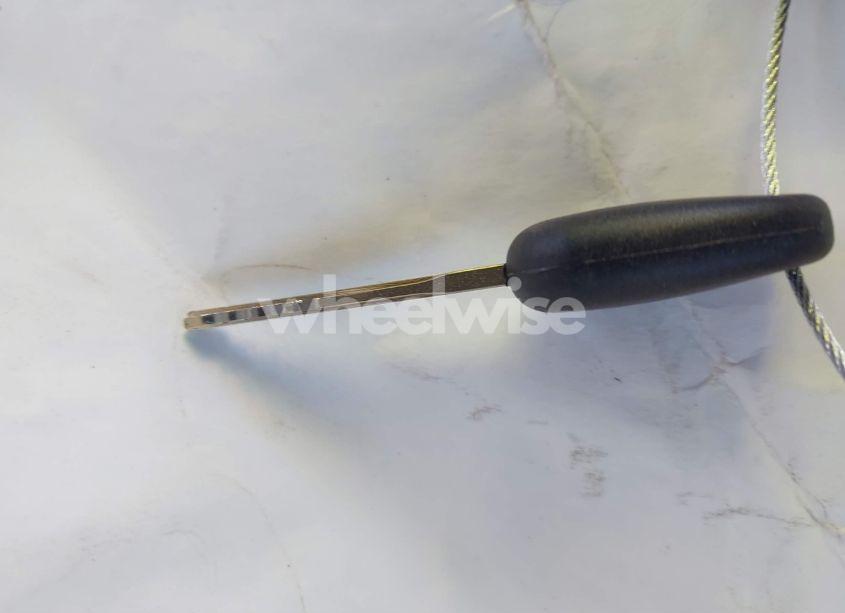 Photo 11 of 2010 Toyota Tundra GRADE 4.6L V8 (VIN 5TFRM5F11AX019089)