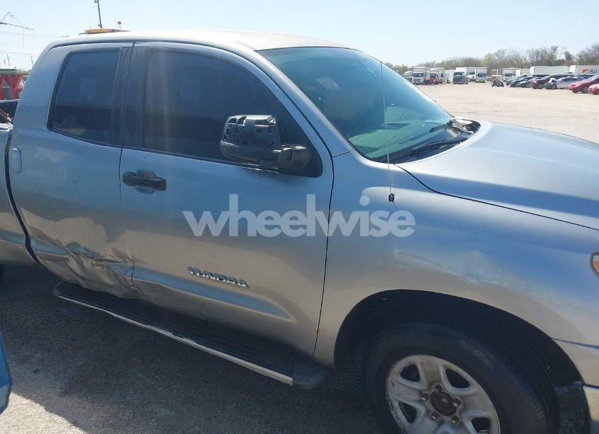 Photo 13 of 2010 Toyota Tundra GRADE 4.6L V8 (VIN 5TFRM5F11AX019089)