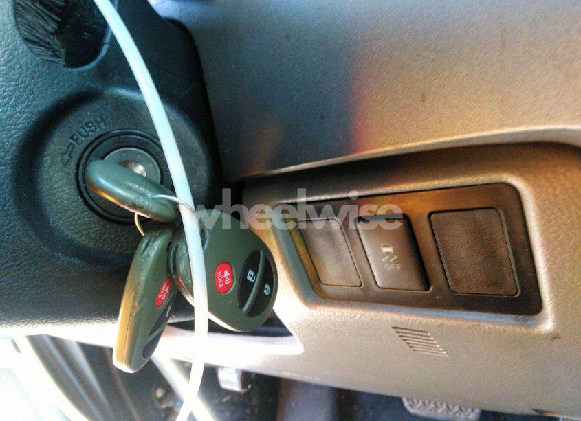 Photo 11 of 2012 Toyota Tundra GRADE 4.6L V8 (VIN 5TFRM5F11CX041032)