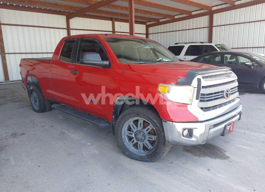 2015 Toyota Tundra SR5 4.6L V8 (VIN 5TFRM5F11FX094947) main photo