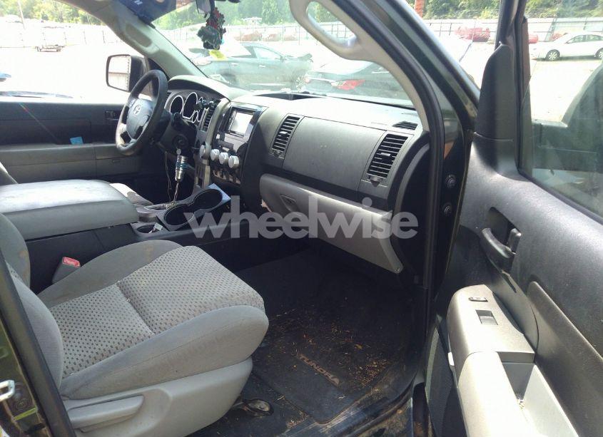 Photo 5 of 2012 Toyota Tundra GRADE 4.6L V8 (VIN 5TFRM5F12CX041427)