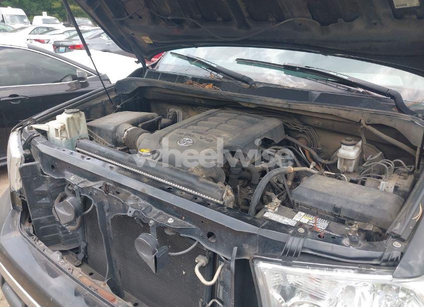 Photo 10 of 2012 Toyota Tundra GRADE 4.6L V8 (VIN 5TFRM5F12CX047602)