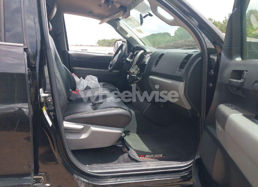 Photo 5 of 2012 Toyota Tundra GRADE 4.6L V8 (VIN 5TFRM5F12CX047602)