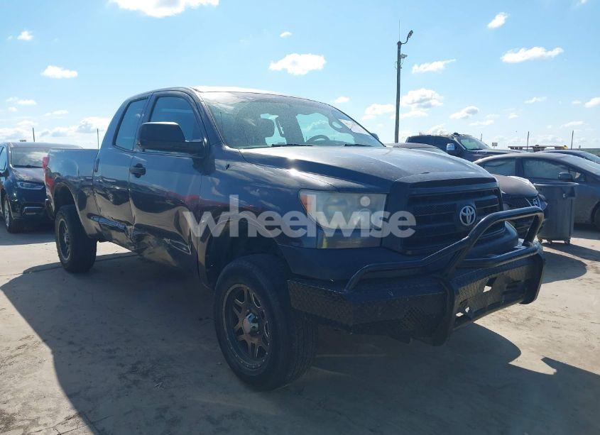 2013 Toyota Tundra GRADE 4.6L V8 (VIN 5TFRM5F12DX057483) main photo