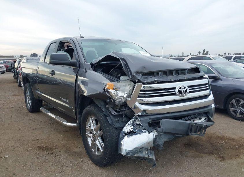 Photo 6 of 2017 Toyota Tundra SR5 4.6L V8 (VIN 5TFRM5F12HX122323)