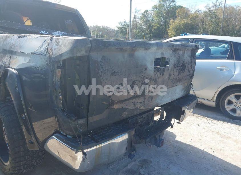 Photo 6 of 2018 Toyota Tundra SR5 4.6L V8 (VIN 5TFRM5F12JX129889)