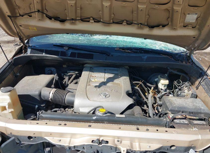 Photo 10 of 2010 Toyota Tundra GRADE 4.6L V8 (VIN 5TFRM5F13AX001399)