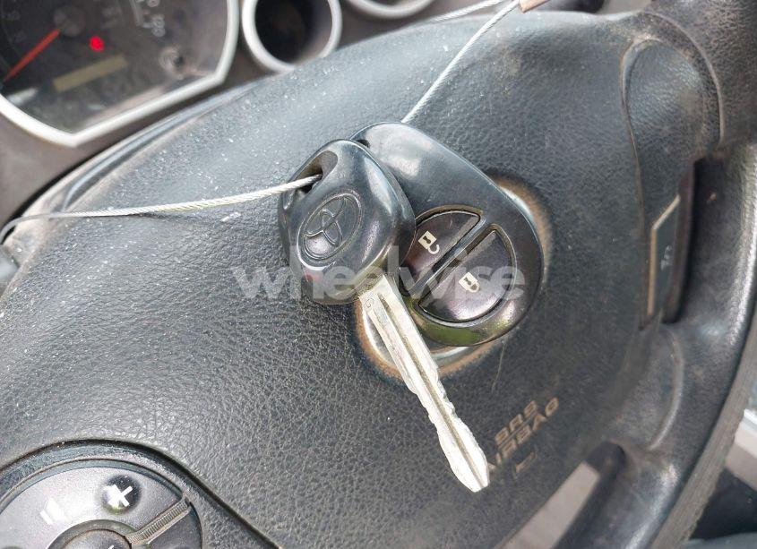 Photo 11 of 2011 Toyota Tundra GRADE 4.6L V8 (VIN 5TFRM5F13BX028068)