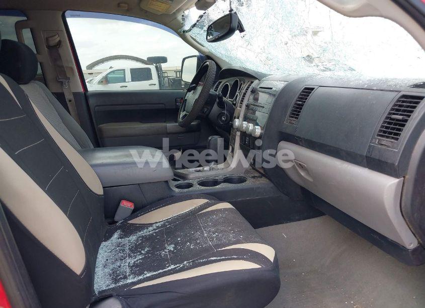 Photo 5 of 2011 Toyota Tundra GRADE 4.6L V8 (VIN 5TFRM5F13BX028068)